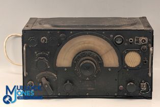 British WWII AM Air Ministry RAF R1155 Receiver Set - looks complete in untested condition