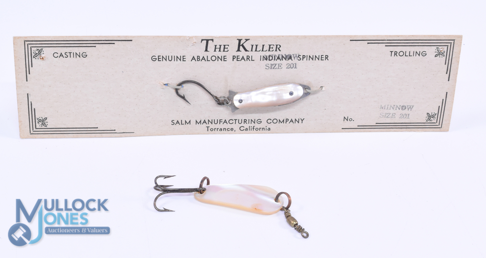 Salm Manufacturing Company, California, "The Killer" genuine Abalone pearl Indianna spinner, size