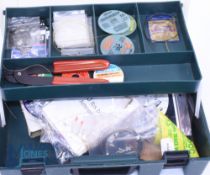 Trace making kit in a cantilever box 13" x 10", Drennan pike wire, Mustad brass double sleeves,