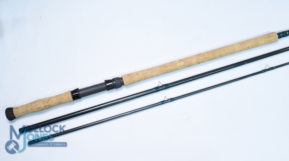 Shakespeare Invictor Spey 15' 3 piece carbon salmon fly rod, in as new condition, line #10/11, lined