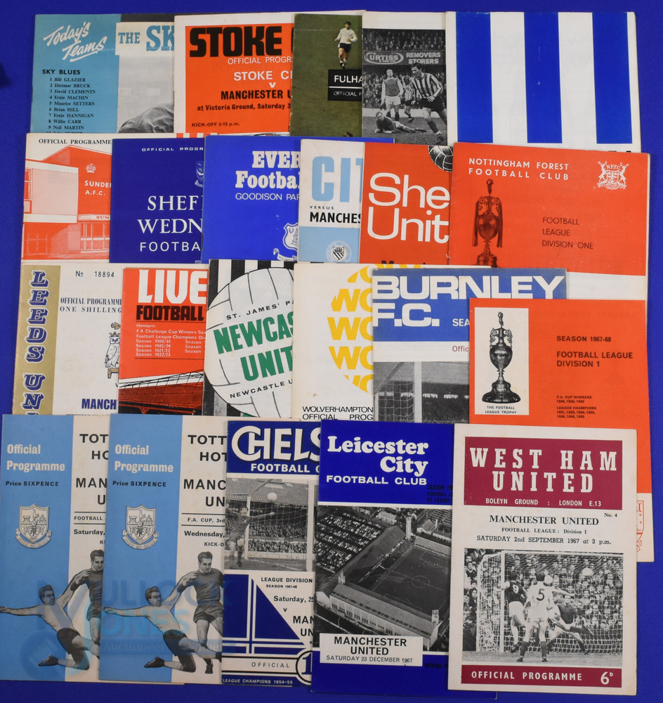 Collection of Manchester Utd home match programmes 1985/86 (28), 1986/87 (28), 1987/88 (25), 1988/89 - Bild 4 aus 10