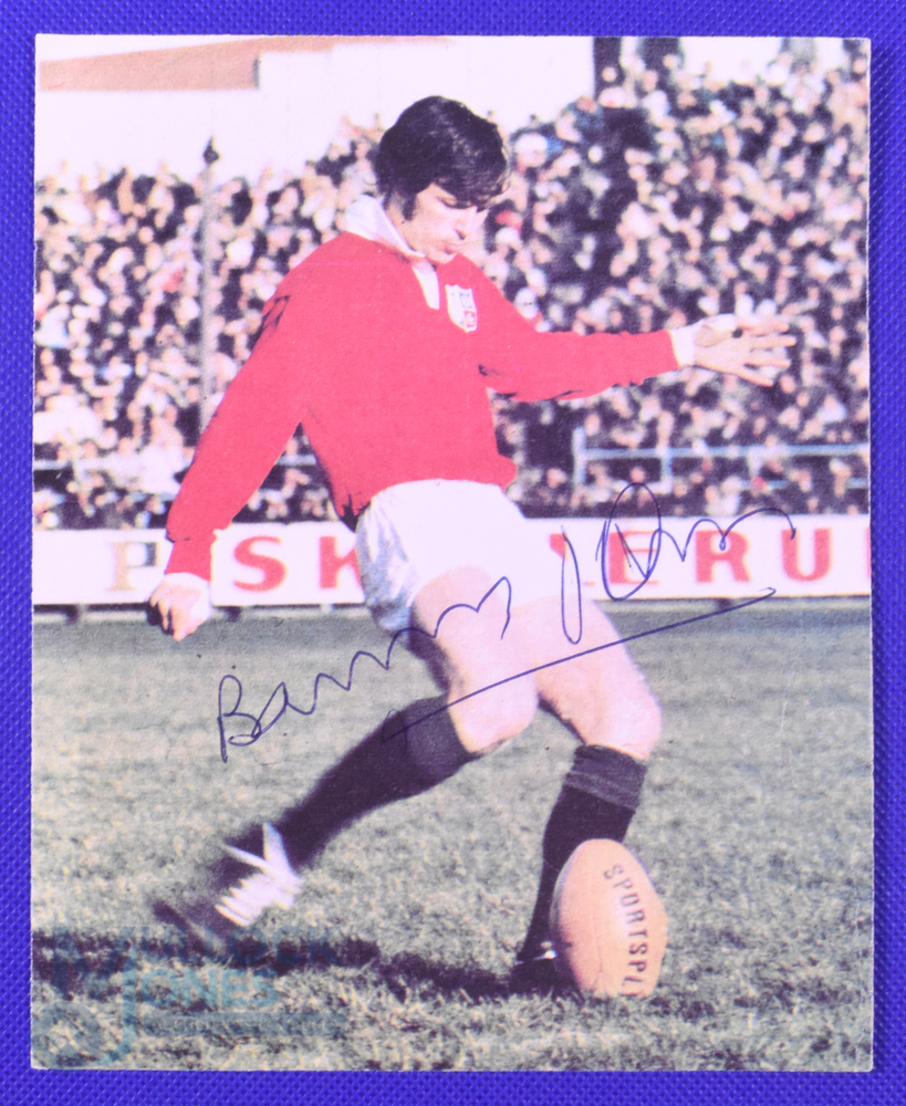 1968 British and I Lions Rugby, Signed Photo of Barry John: The Lions late fly half has signed