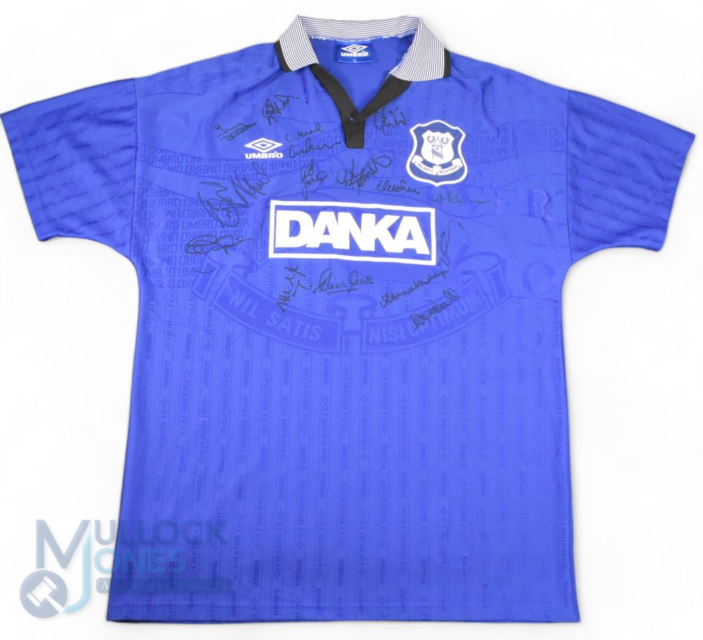 1997/98 Everton Multi-Signed Nick Barmby No 8 Training shirt in blue, Umbro/Danka, short sleeve,