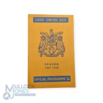 1957/58 Leeds Utd. v Manchester Utd Div. 1 match programme 11 January 1958; fair/good. (1)