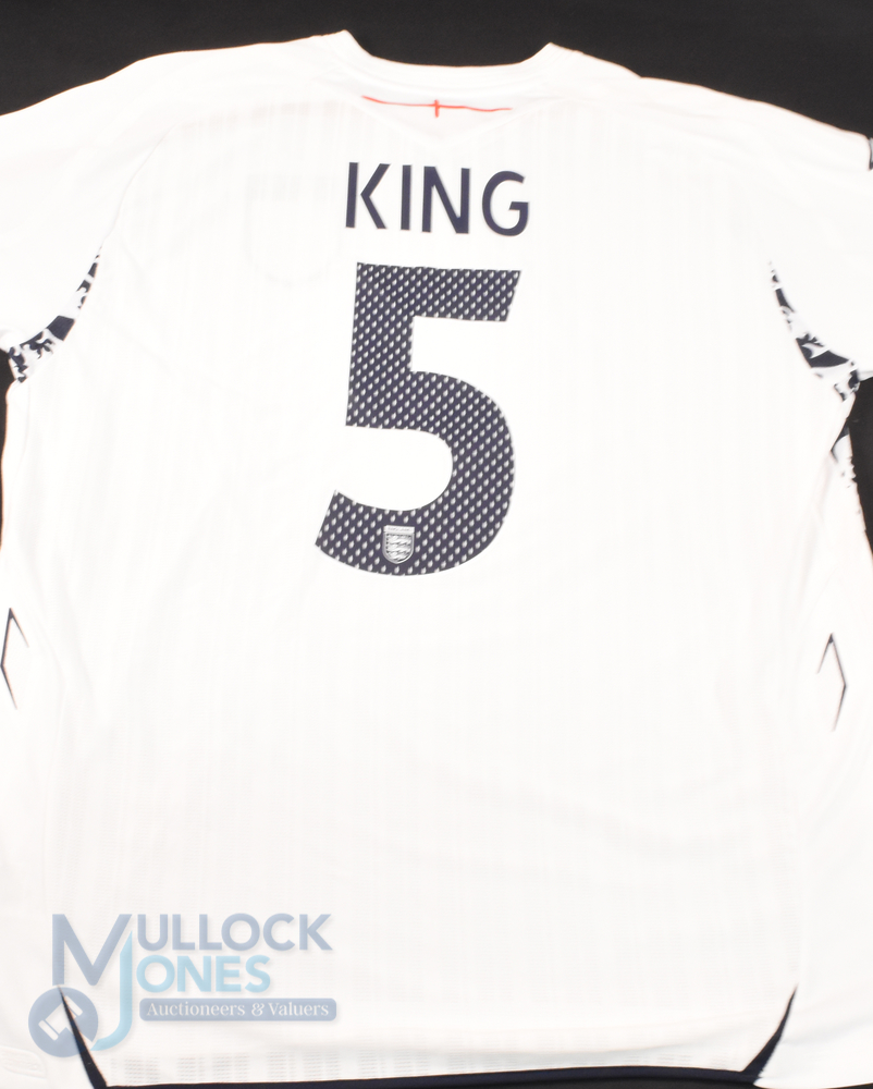 1st June 2007 England v Brazil No 5 King Short sleeve Shirt (XL) signed by John Terry No 6 - Image 2 of 2