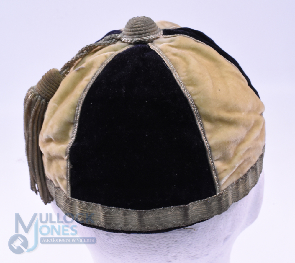 1910-11 Cardiff RFC Velvet Rugby Honours Cap: Great example of the distinctive rugby cap of - Image 3 of 3