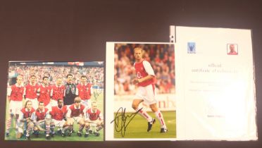 Arsenal colour team photograph late 1990s with team signatures including Keown, Merson, Parlour,