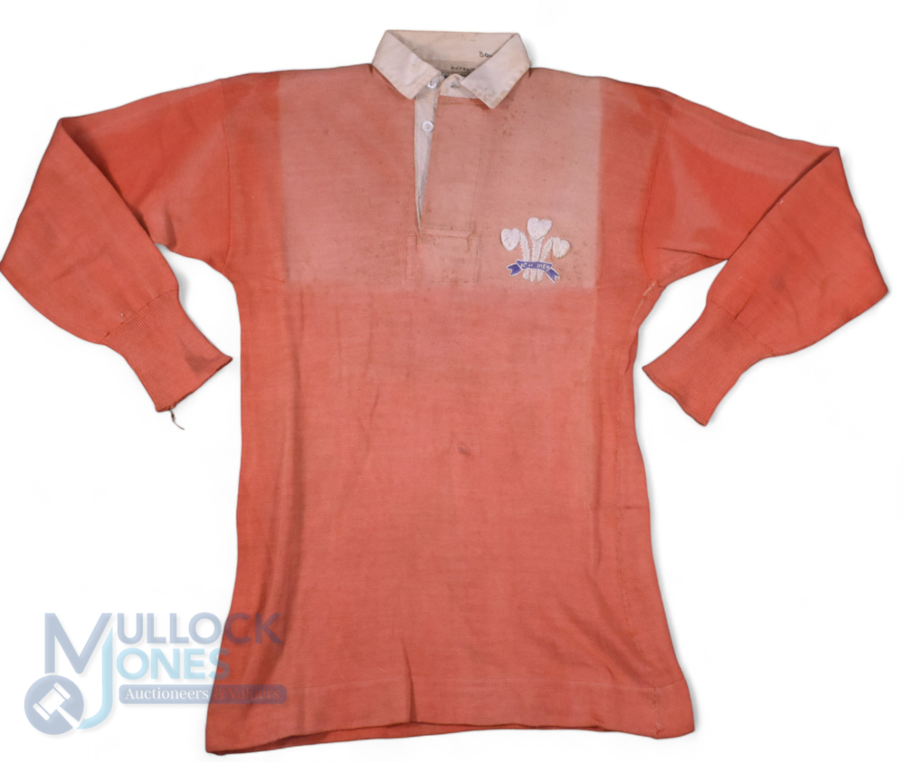 1930s Wales Matchworn International Rugby Jersey: A splendid Welsh international jersey of Harry - Image 2 of 3