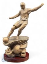 Royal Doulton Footballer Soccer Player Sporting Figure with bronze effect boxed 255mm high