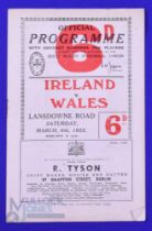 1952 Ireland v Wales Rugby Programme: From a Wales Grand Slam season, 8pp issue with a little wear