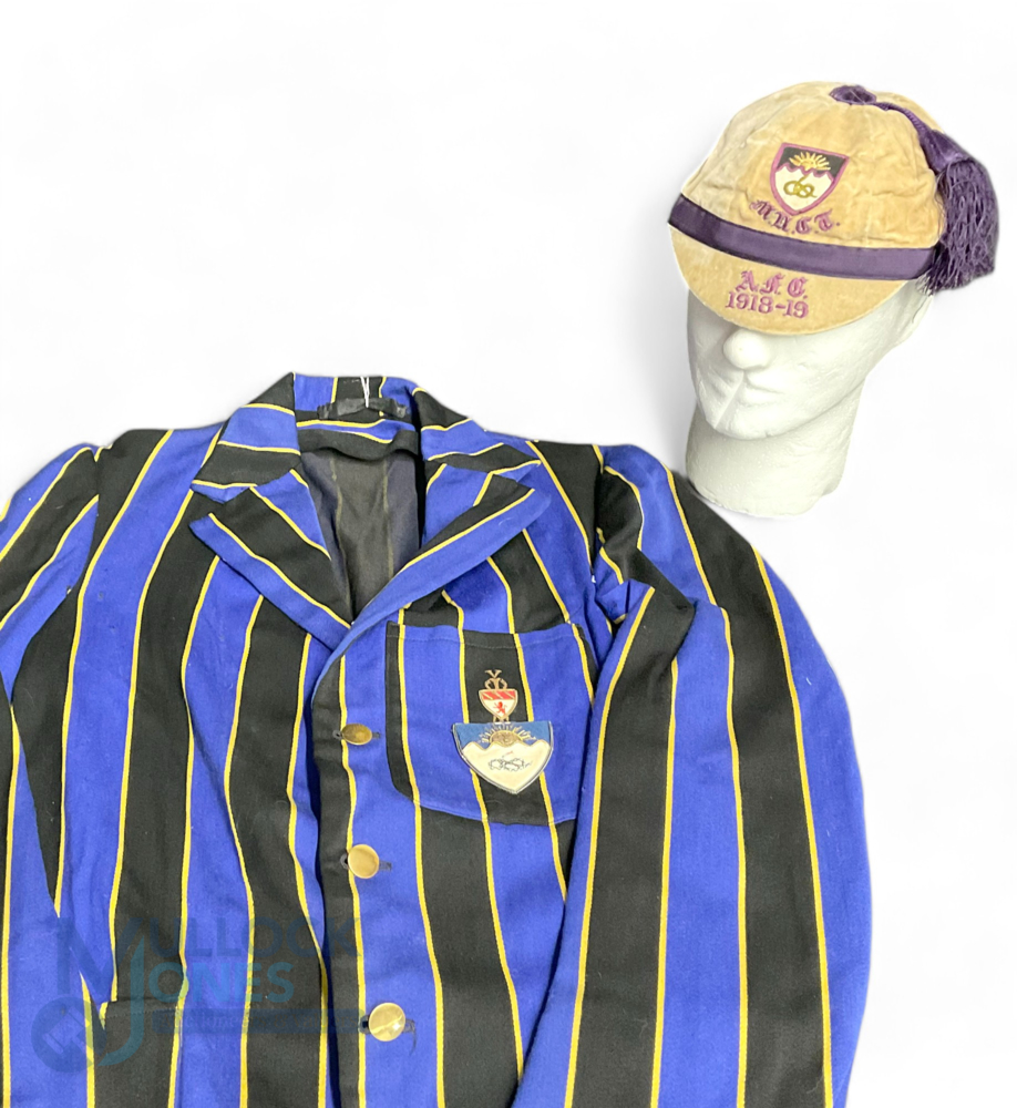 Manchester University Rugby Football Blazer with early 1918-1919 Cap (please note left hand pocket - Image 3 of 3