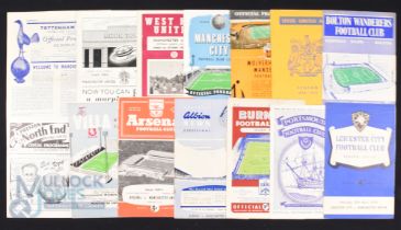 1958/59 Manchester Utd away match programmes to include Leicester City, Luton Town, Portsmouth,