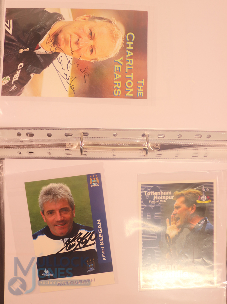 Collection of football memorabilia to include Topps Match Attax trading cards 2008/09 185 cards in - Image 13 of 14