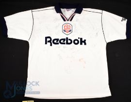 1997 Bolton Wanderers Multi-Signed home football shirt in white, Reebok, size 42/44", with 28