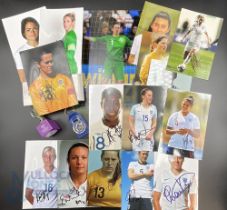 Selection of Women's Football Autographs to include England 16 players Siobhan Chamberlain, Hannah