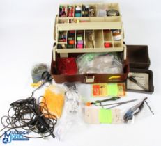 Fly Tying Kit, a good starters kit within a cantilever plastic tackle box, with contents of reels of