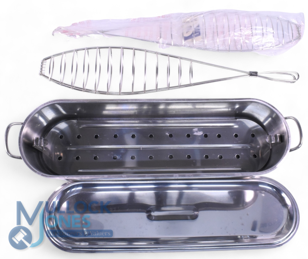 Sunnex 24” stainless steel 3 piece fish poacher set, including a perforated fish rack and two - Image 2 of 2