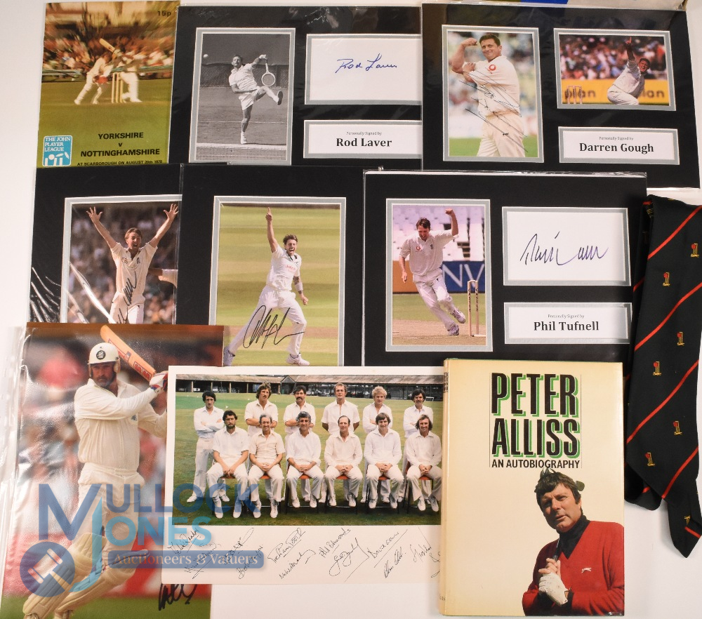 Cricket & Sporting related selection. To consist of Autograph displays for Phil Tufnell, James - Bild 2 aus 3