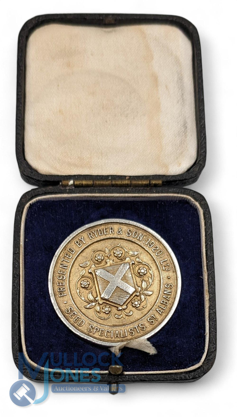 Samuel Ryder & Son Seed Specialists St Albans silver medal - hallmarked Birmingham 1934 in - Image 2 of 3