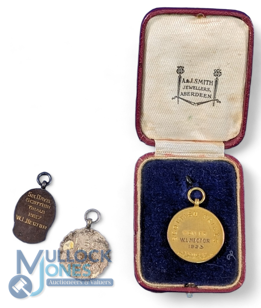 Scottish Six Days Motor Bike Trial Medals, 1923 9ct Gold Edinburgh & District Motor Club 27mm, - Image 2 of 2