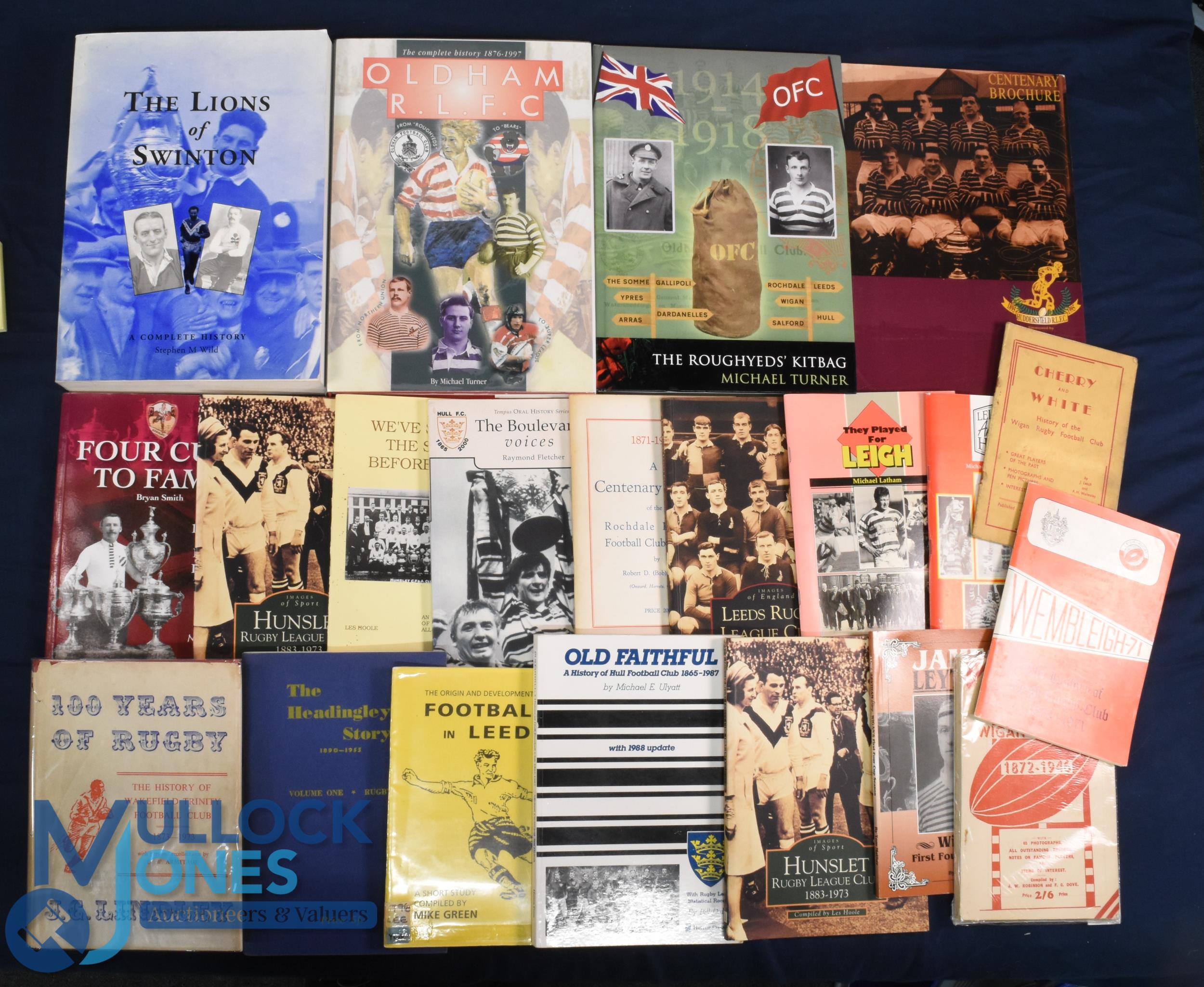Assorted R Lge Books and Programmes (Qty): Box of R Lge literature, with books (often several) on