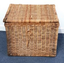 WICKER LAUNDRY BASKET with a lift up lid and cut out side carry handles, 59.5cm x 70cm x 56cm