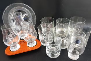 MIXED LOT OF COMMEMRATIVE GLASSWARE including a Glencairn trio of water jug and two glasses engraved