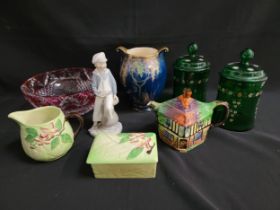 MIXED LOT OF CERAMICS and glassware including a Crown Devon Fieldings blue ground vase, leaf