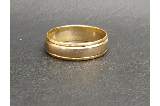 NINE CARAT GOLD WEDDING BAND ring size 1-2 and approximately 5 grams