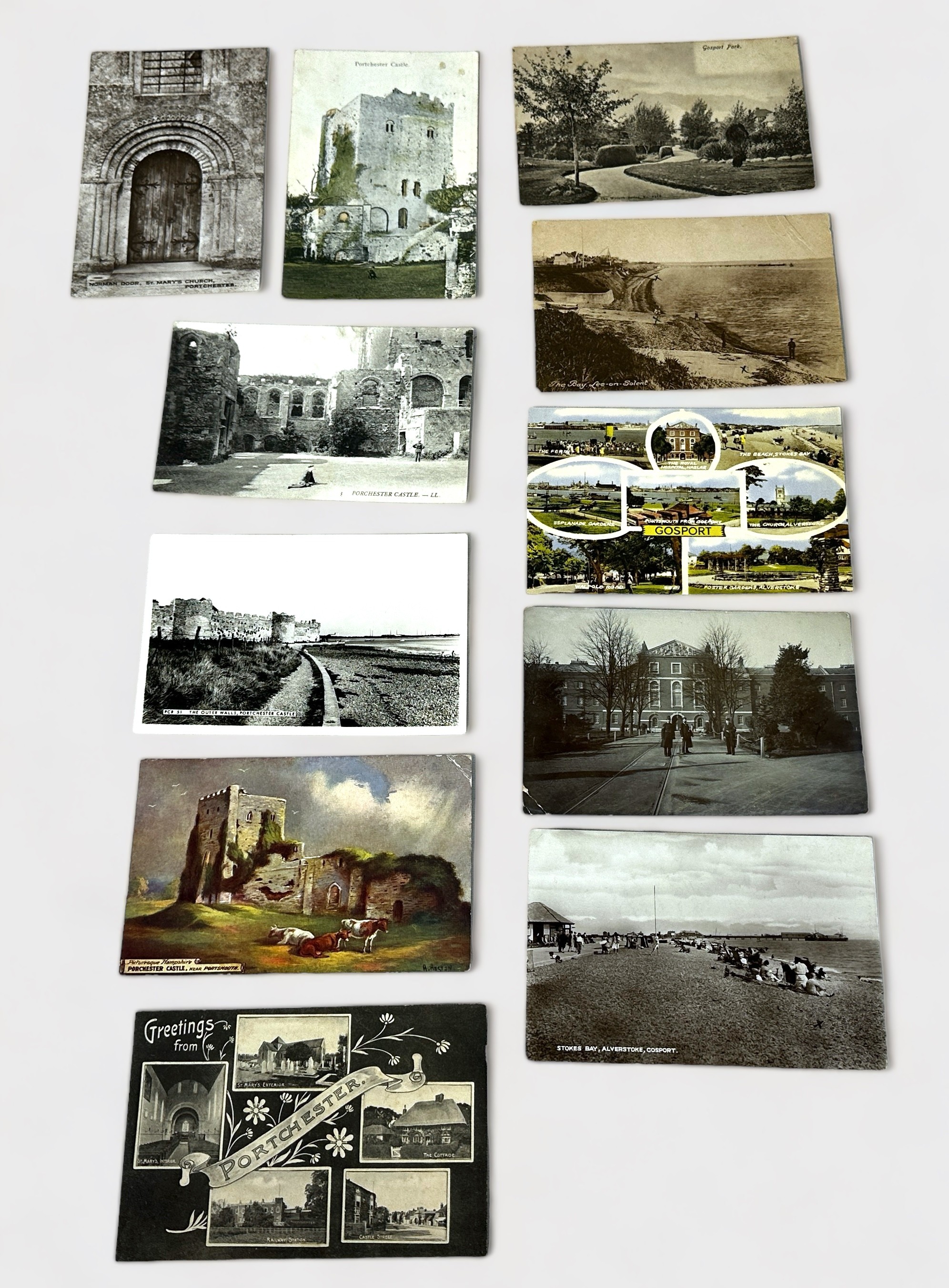 A collection of approximately 70 assorted topographical postcards relating to Gosport and - Bild 2 aus 2