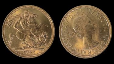 A QEII 1957 22ct gold full Sovereign, gross weight approximately 8g