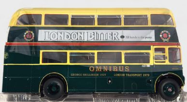 A boxed SunStar 1/24 scale Routemaster Bus, 2907 RM2191-CUV 191C ‘Shillibeer - Watney’s’ in green