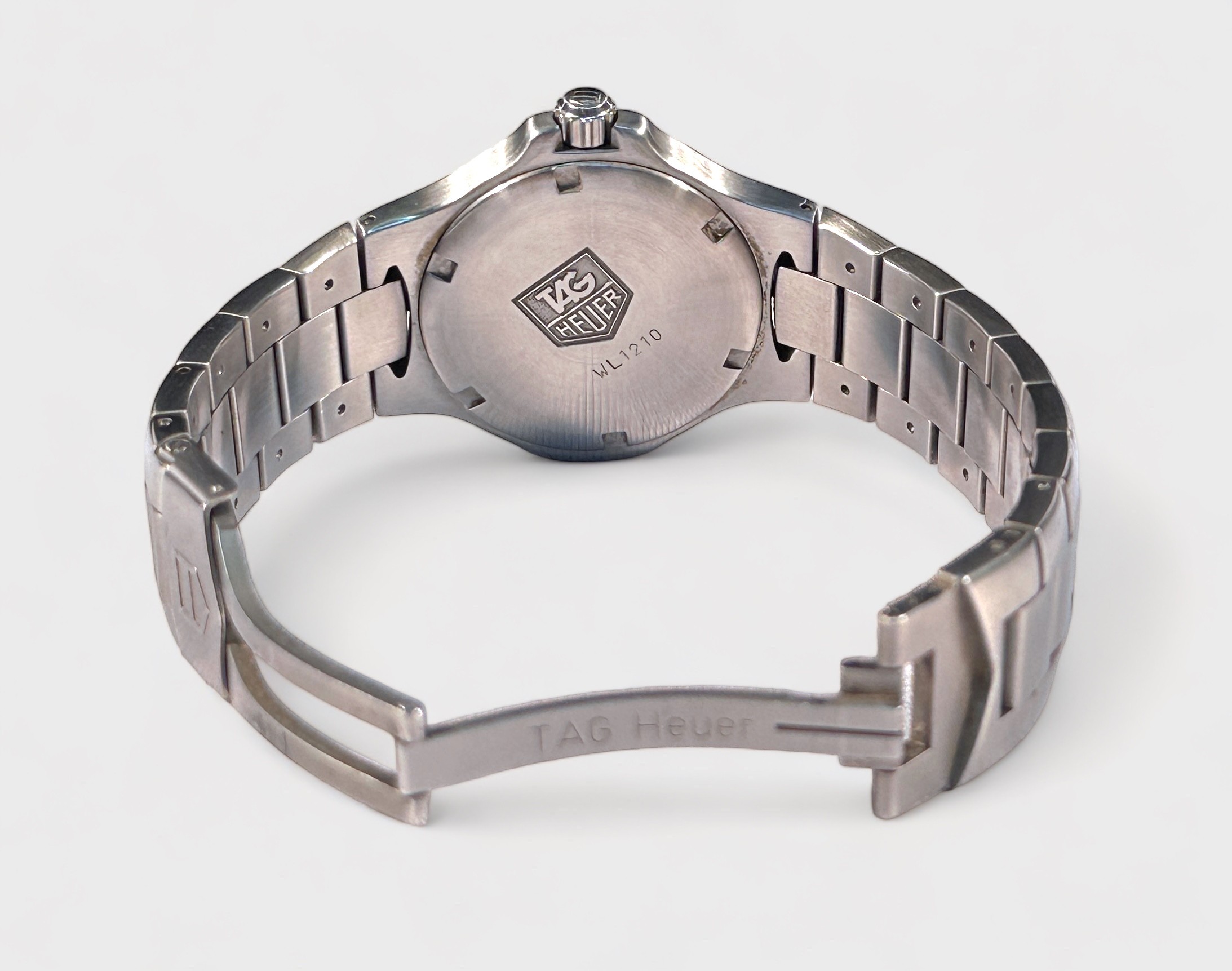 A Tag Heuer Kirium WL1210 stainless steel, mid-size, quartz wristwatch, the white enamel dial - Bild 2 aus 3