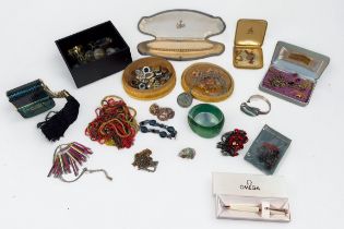 A small collection of assorted costume jewellery including a string of Lotus pearls with white metal