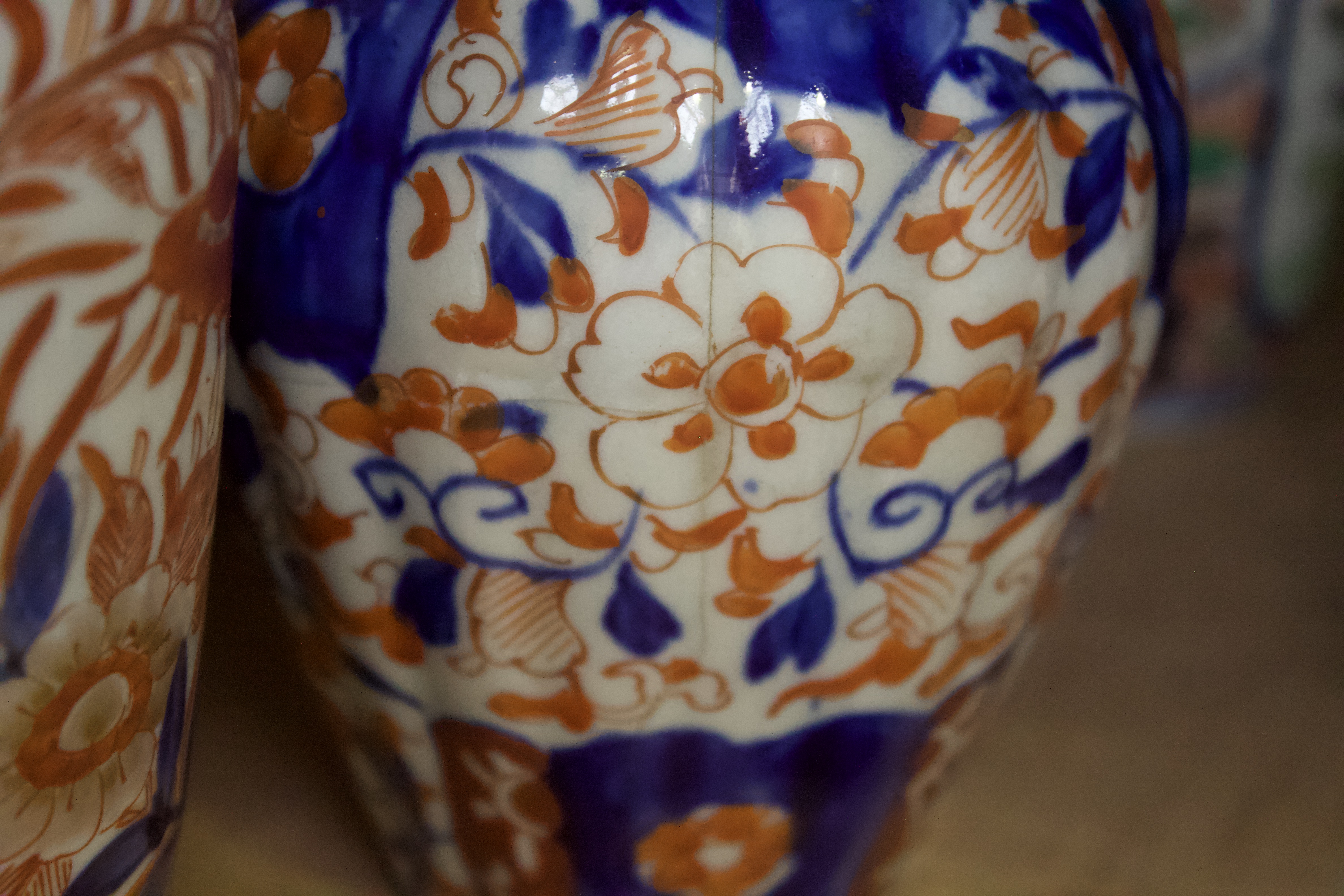 A collection of assorted Oriental and Oriental style ceramics including a Chinese blue and white tea - Image 9 of 9