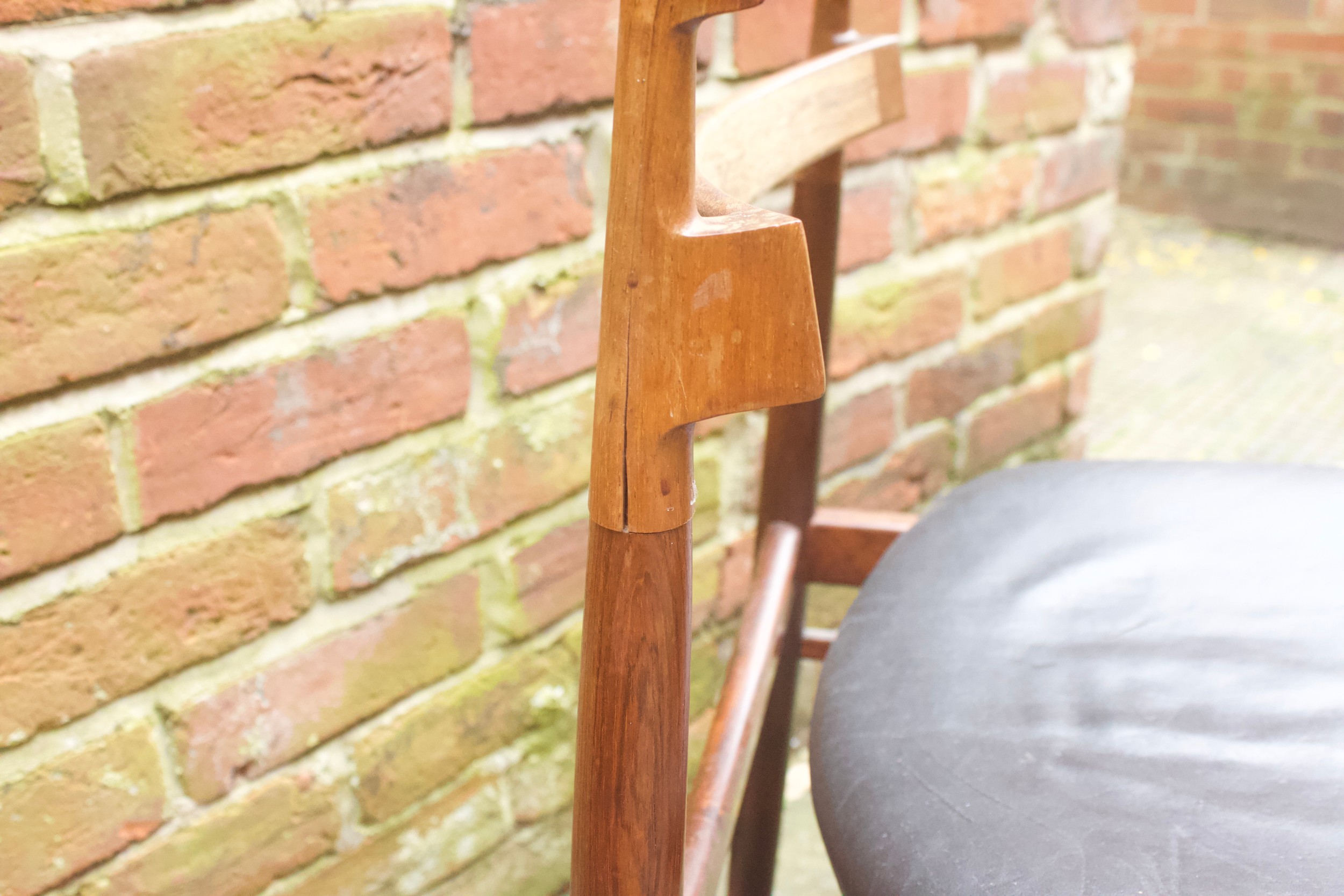 A Danish Rosewood dining table by Sibast, and four rosewood chairs designed by Børge Mogensen/ - Image 6 of 6