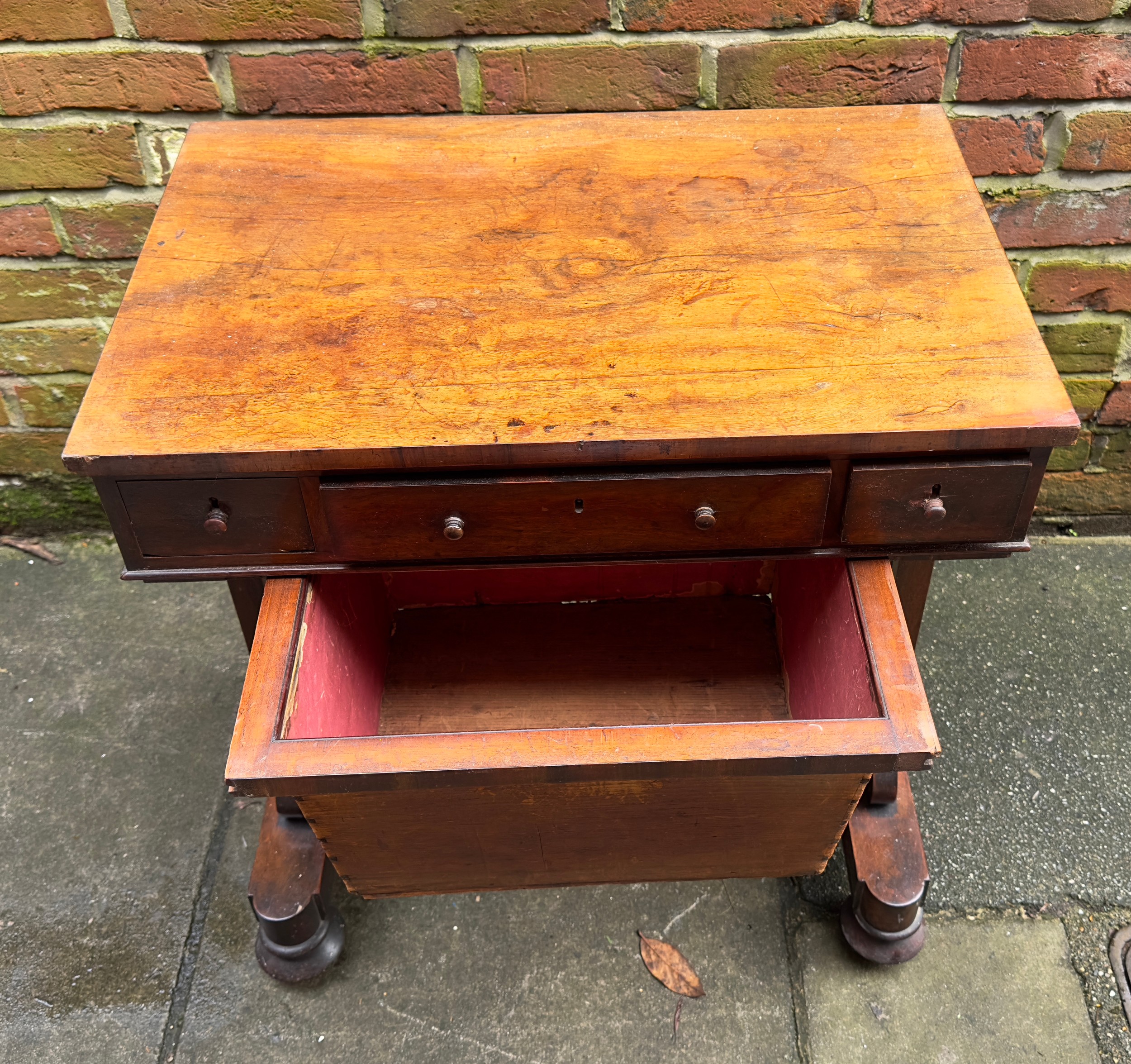 A William IV mahogany work table, with rectangular top above three frieze drawers and opposing - Image 3 of 3