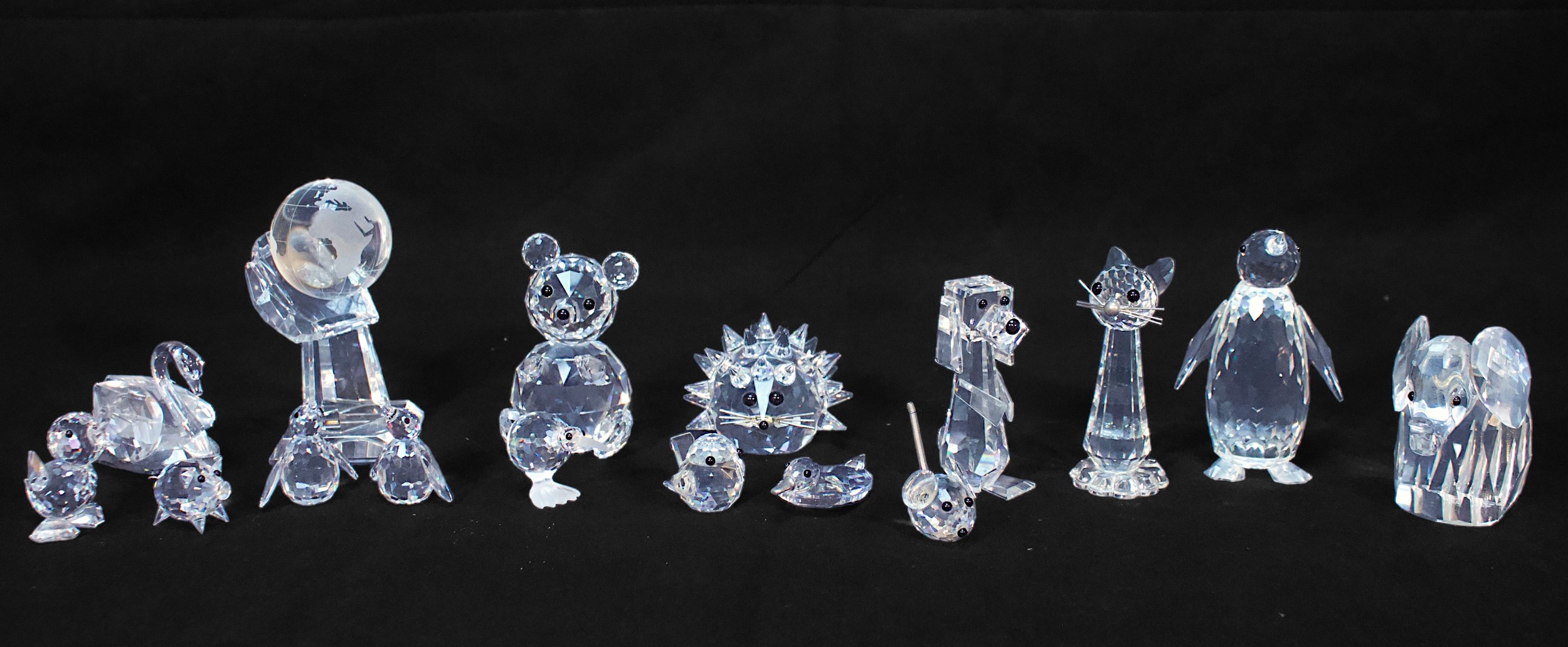 Fifteen Swarovski Crystal stylised animals, including eleven with branded carboards tubes is issued, - Image 2 of 5