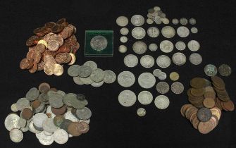 A quantity of GB Imperial circulated coinage, including a quantity of pre-1919 silver coins (218g