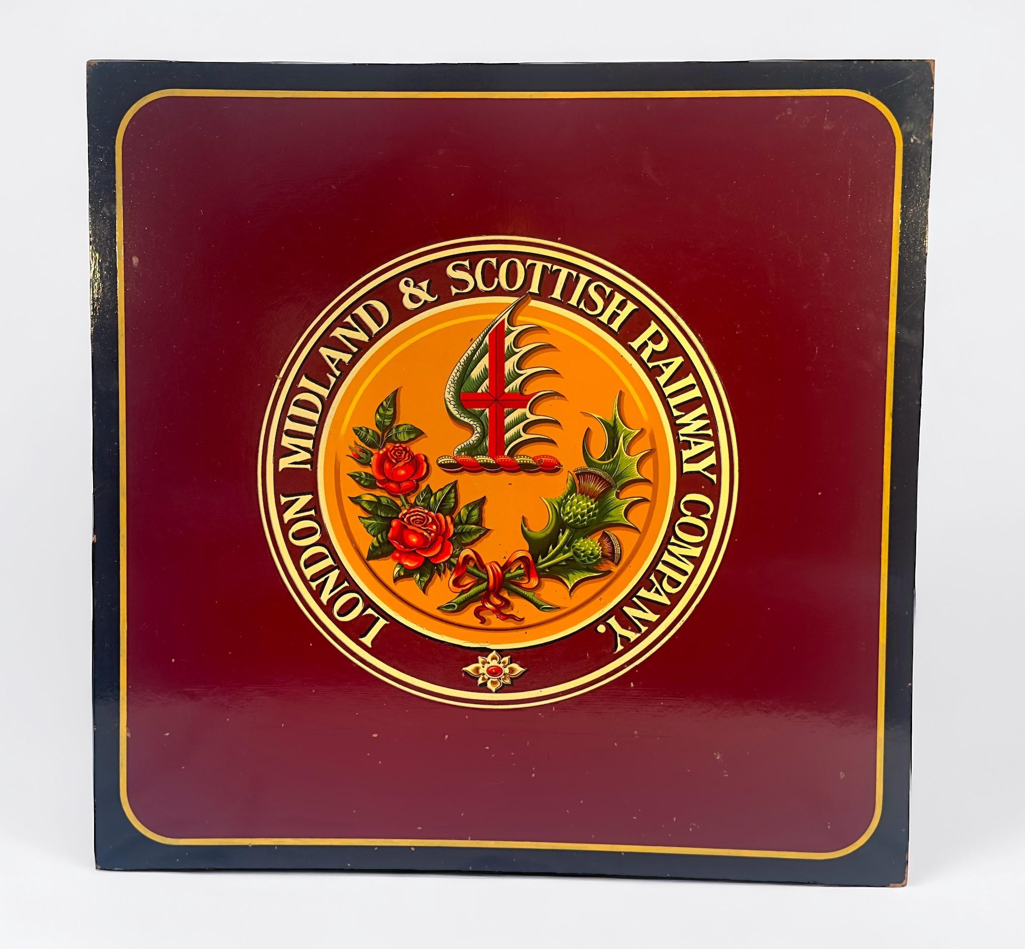 A LMS Railway hand-painted wooden sign, depciting the crest of the London, Midland & Scottish - Image 3 of 3