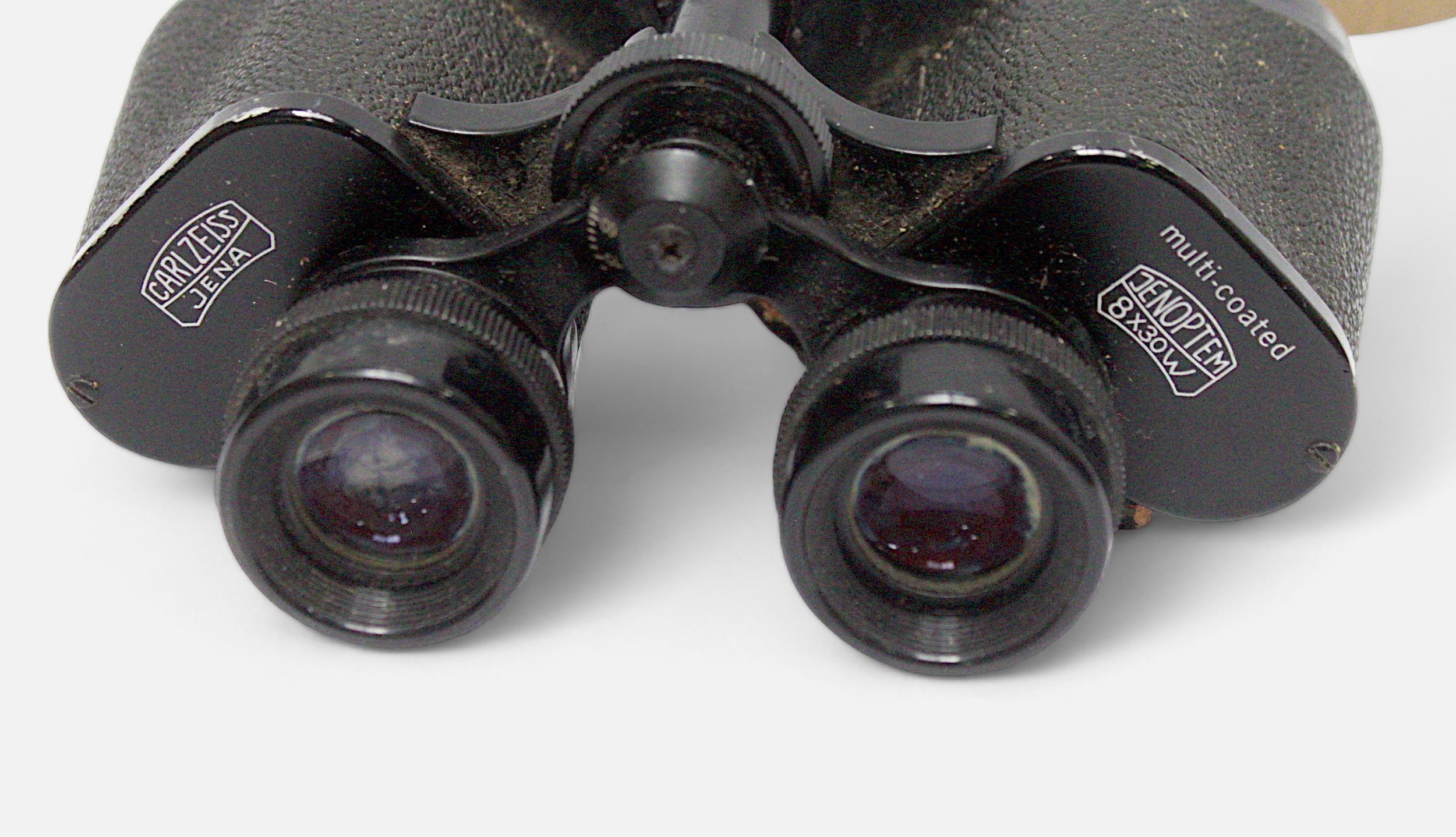 Two pairs of Carl Zeiss binoculars, both multi-coated Jenoptem examples, one 10 x 50W, the other 8 x - Image 5 of 5