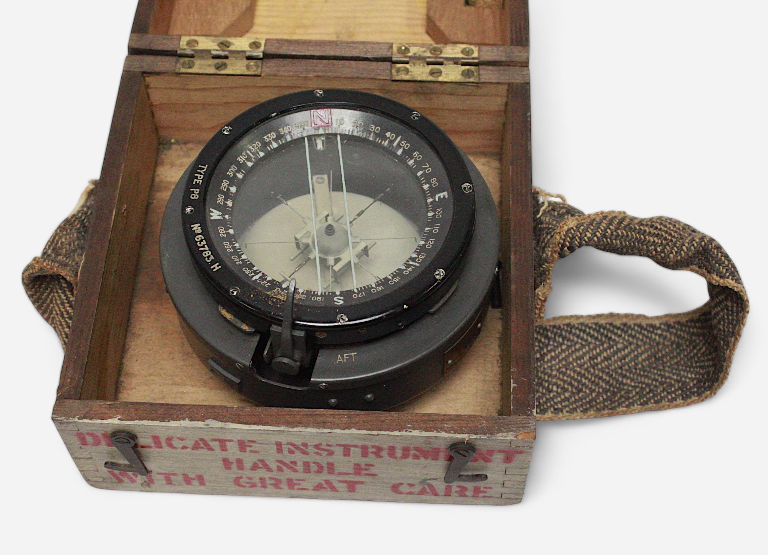 An Air Ministry marked Type P8 Compass and original wooden carry case, primarily fitted to the - Bild 2 aus 4