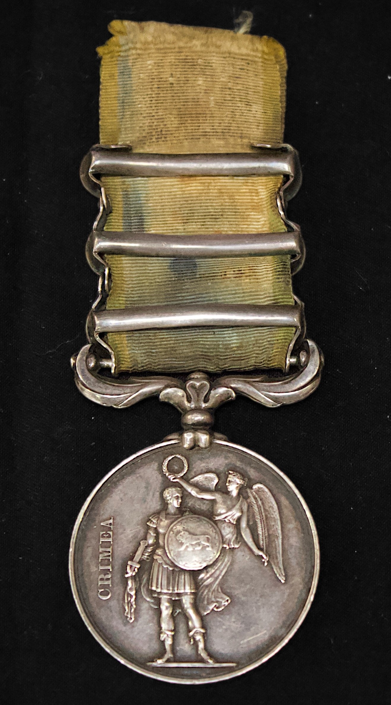 An 1854 Crimea Medal of the 'Thin Red Line' to '2181 JOHN FORD 93rd SUTHERLAND HIGHLANDERS,' with - Bild 2 aus 3