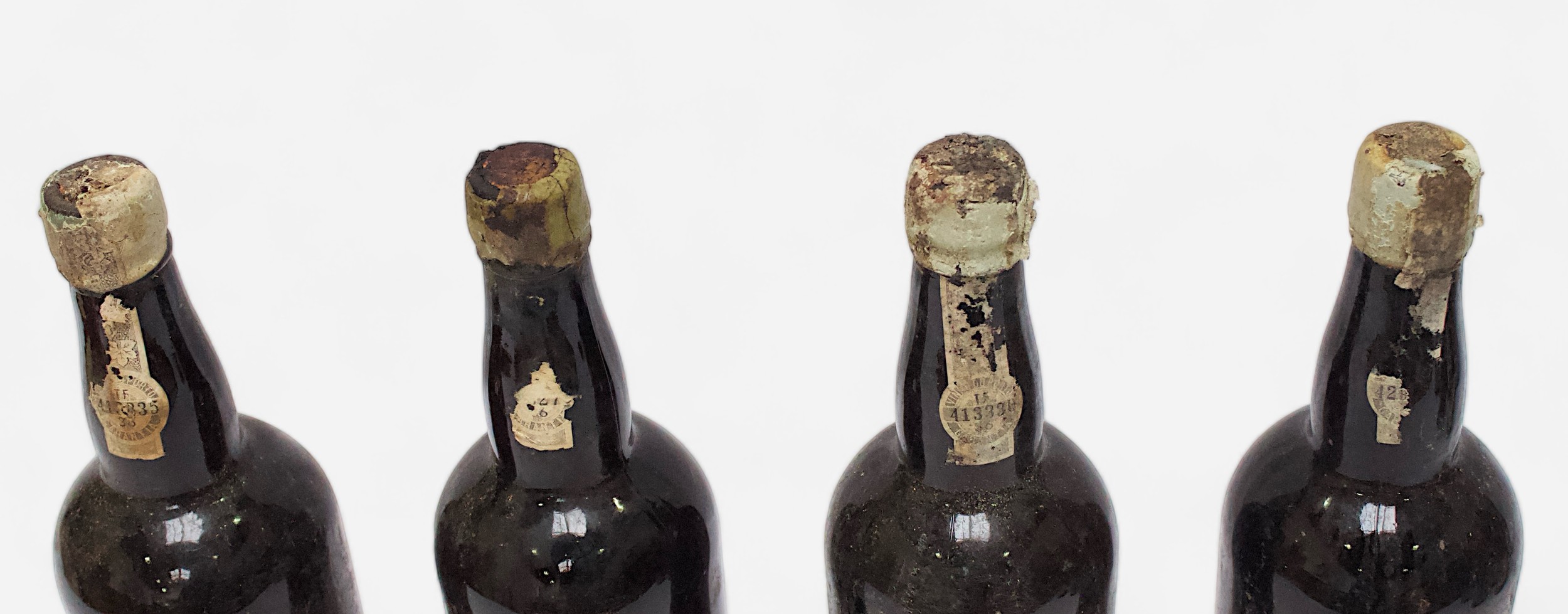 A collection of ten 75cl bottles of Taylors Quinta de Vargellas 1974 vintage port, varying ullage, - Image 3 of 7