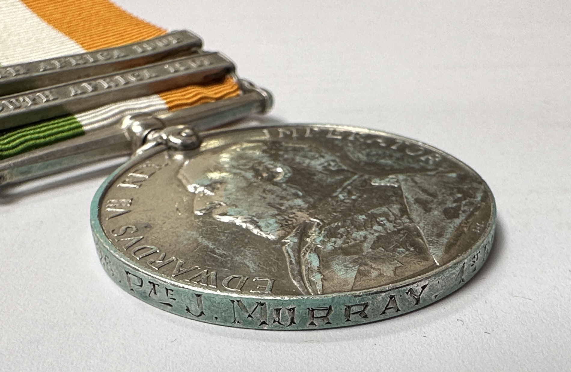 Boer War/ Irish Regiments Interest: A Queen's South Africa Medal with South Africa 1902 Clasp, to - Image 5 of 5
