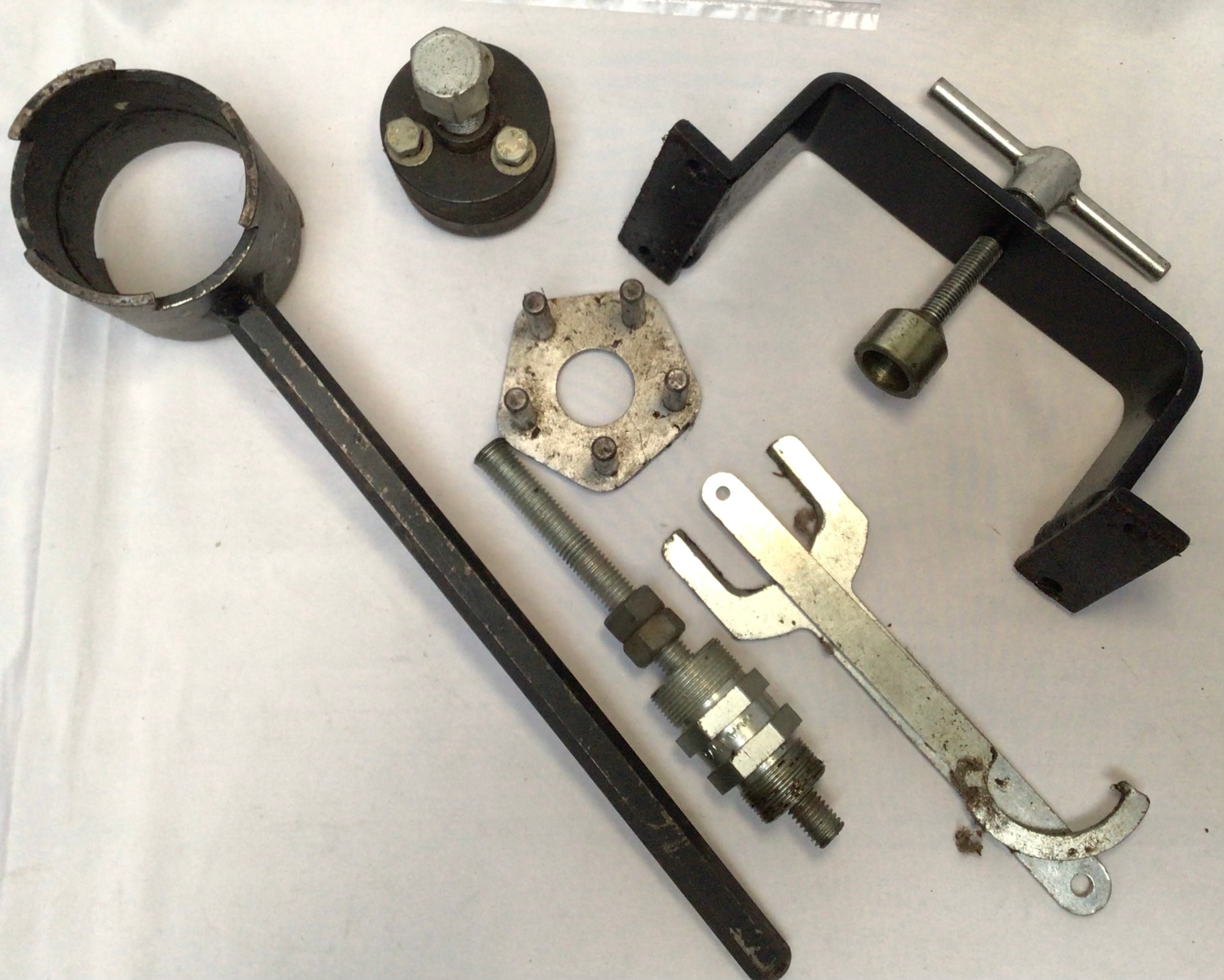 A small collection of assorted Lambretta Special tools including a clutch holding tool, clutch - Image 3 of 3