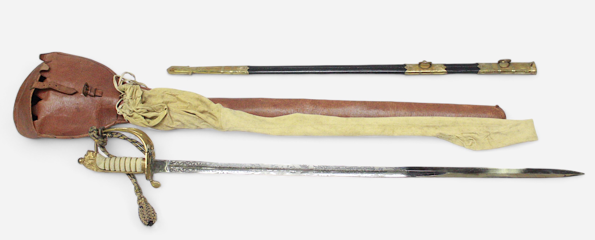 A British Naval Sword, c1900-1910 Pattern, with 31.5-inch/80cm long single-edged blade with 2/3