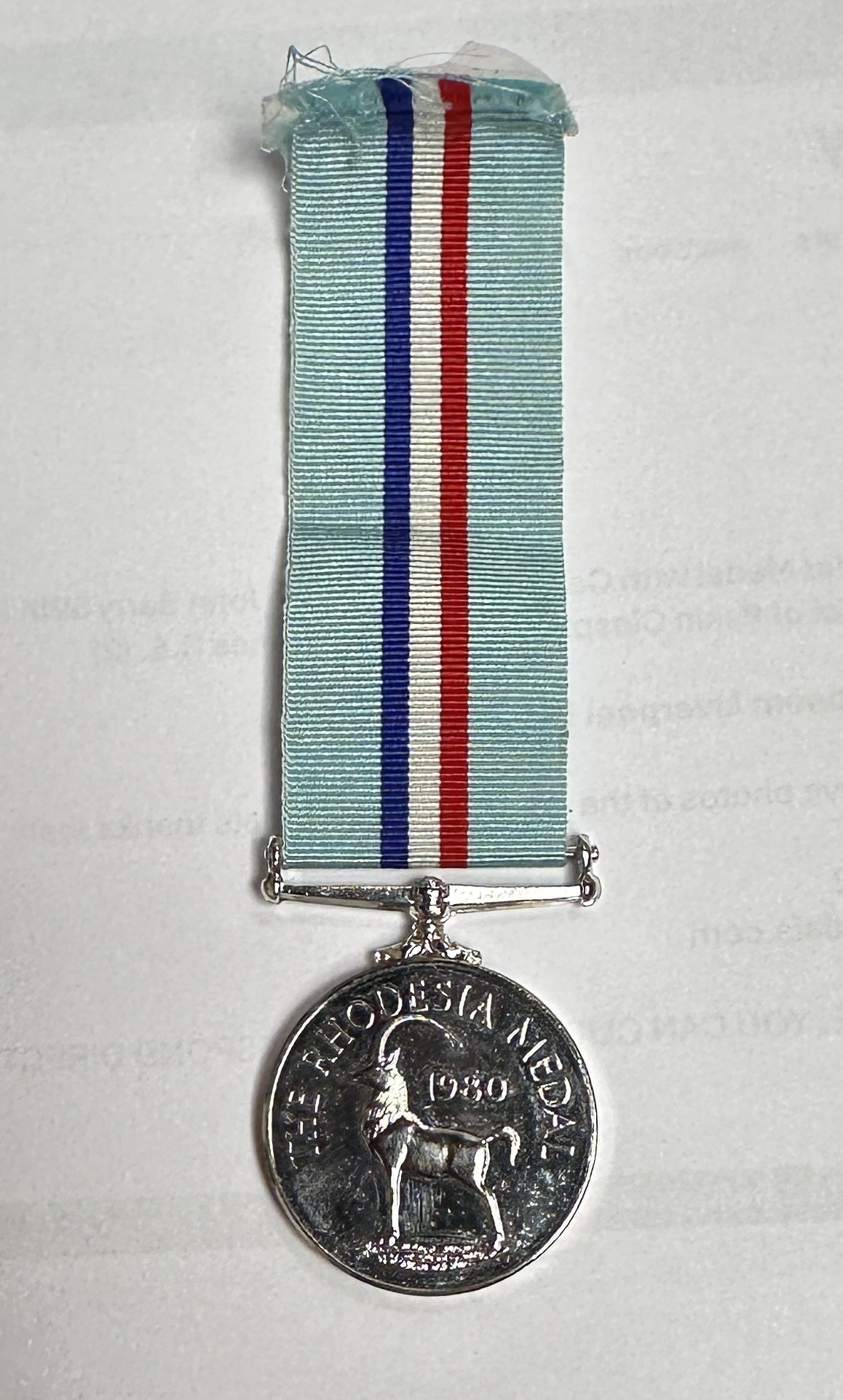 The Rhodesia Medal 1980 to '24442182 Sig S.J. Townsend. R. Signals,' together with The Zimbabwe - Bild 3 aus 8