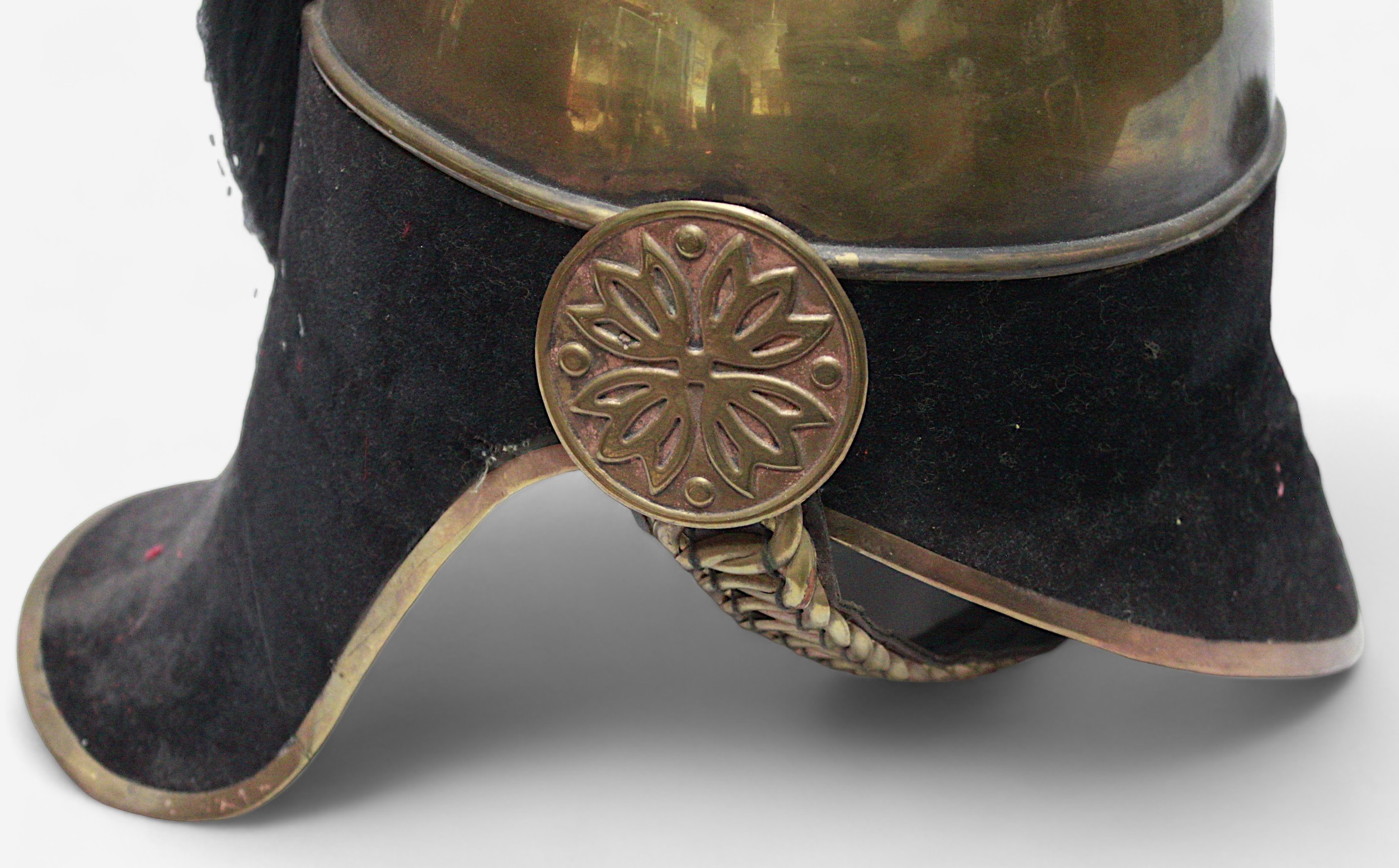 A 19th Century Cavalry Curassier Metal and Brass Helmet with plume, and a brass chain mail and - Image 4 of 4