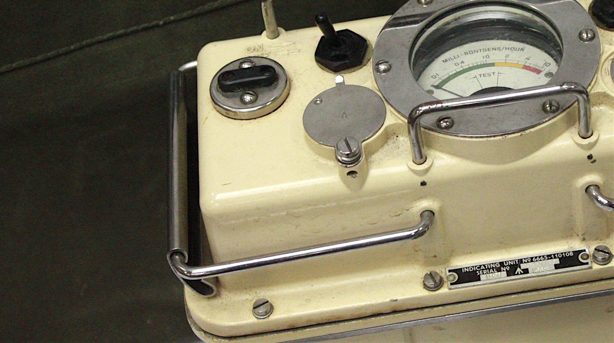 Three various British military issue radiological instruments, comprising a Meter Dose-Rate Portable - Image 4 of 5